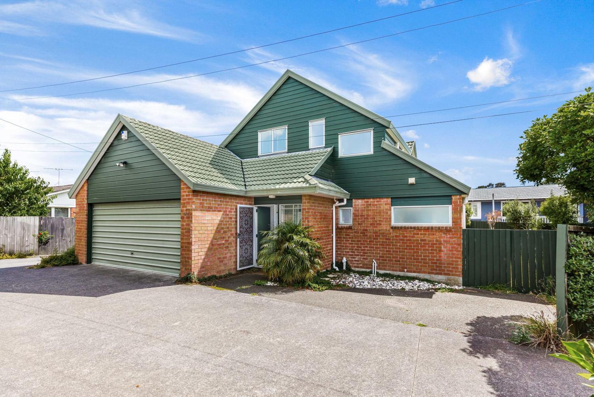 Private And Sunny 3-Bedroom Home With Parking Auckland Ngoại thất bức ảnh